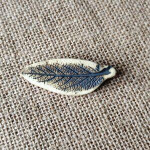 Ceramiczny liść - broszka